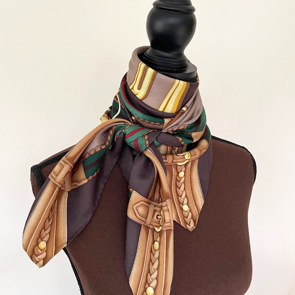 New Gucci Unisex Scarf Iconic Horsebit Logo Print Silk Wrap - Picture 11 of 15